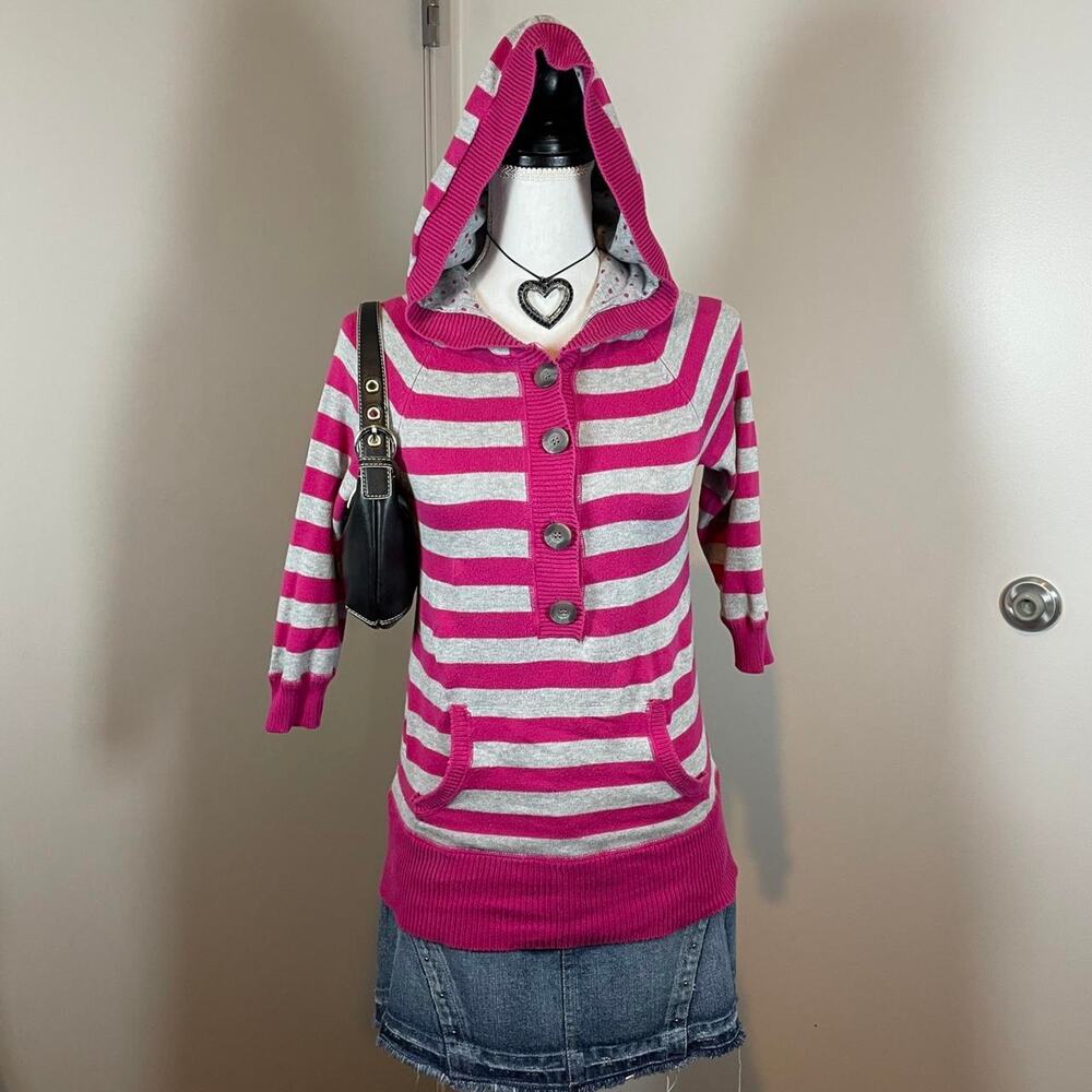 Aeropostale Y2K Striped Pink Gray Button Detail Cotton Small Hooded Sweater